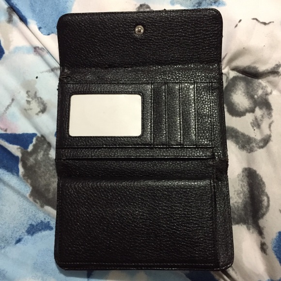 🌸 Brand new Banana Republic wallet 🌸 - Picture 4 of 7